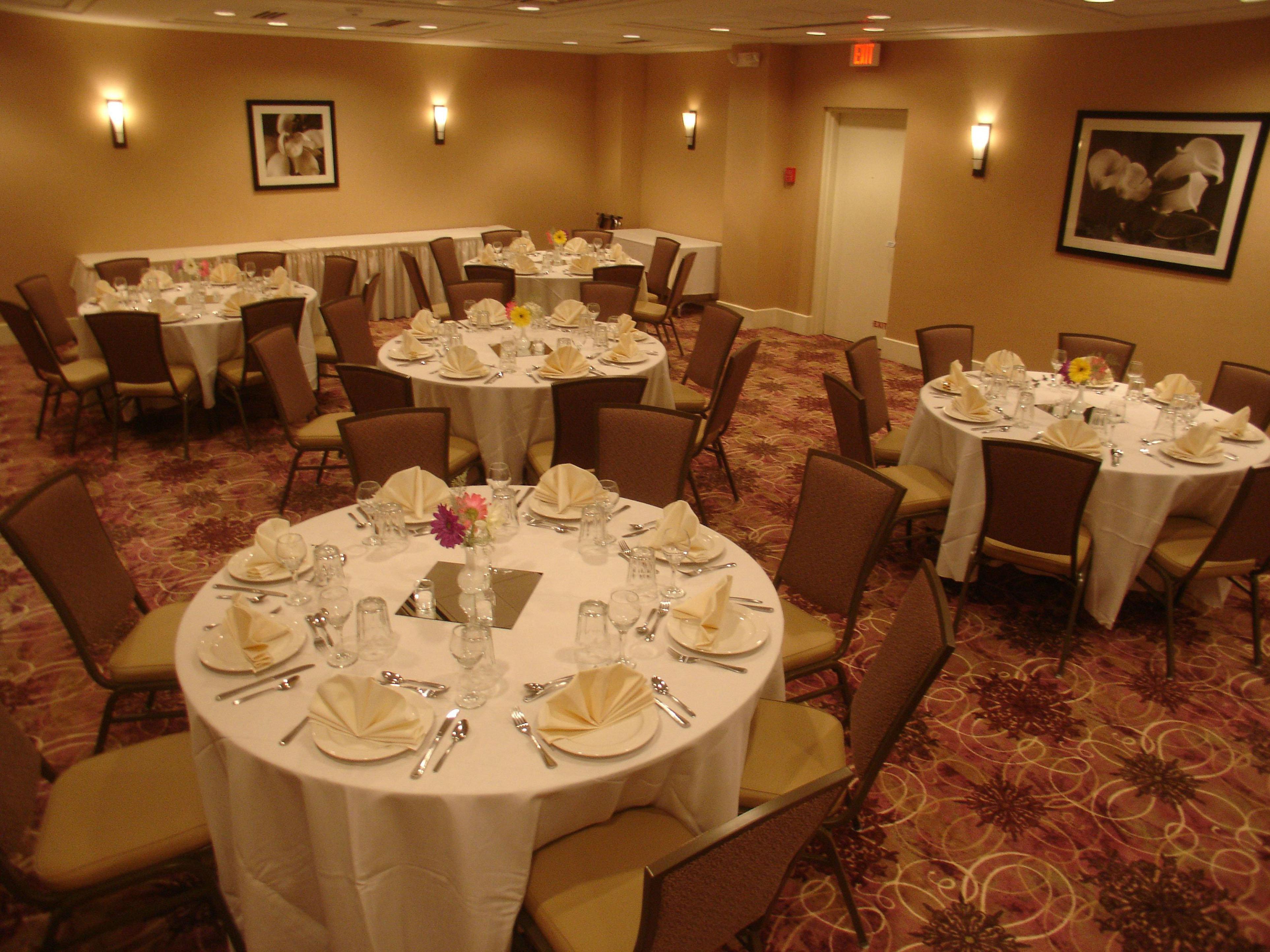 Armoni Inn & Suites Orangeburg Restaurante foto